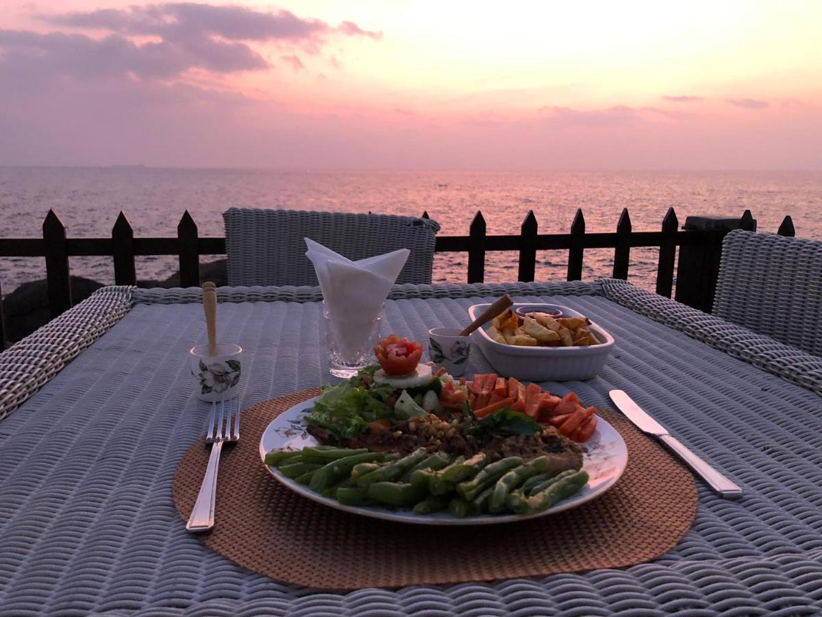 Hotel Zeilan Sunset Point أونا واتونا المظهر الخارجي الصورة