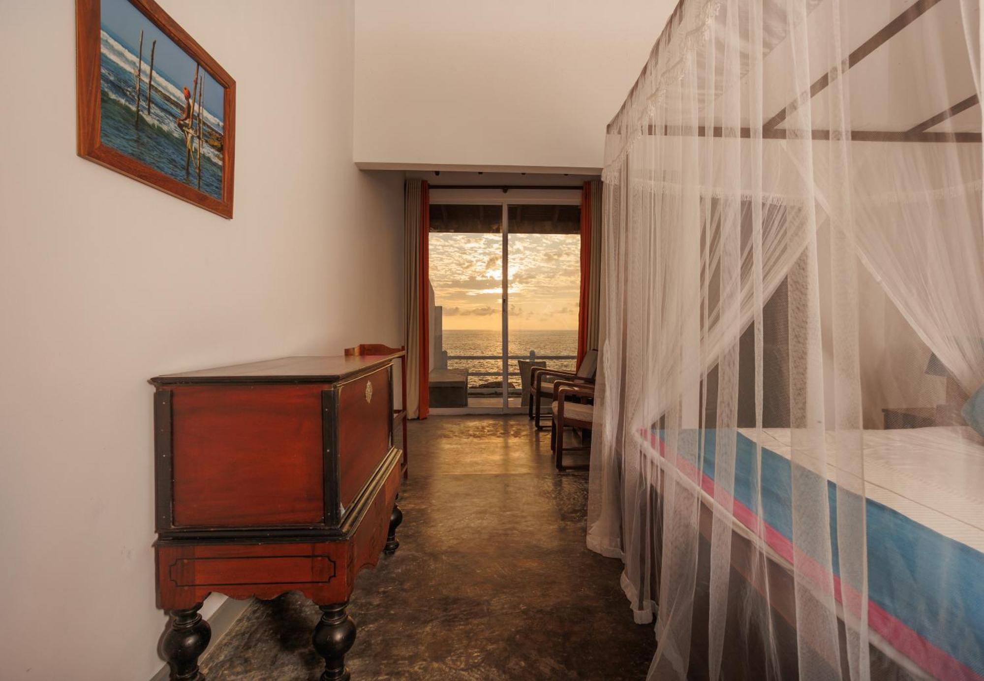 Hotel Zeilan Sunset Point أونا واتونا المظهر الخارجي الصورة