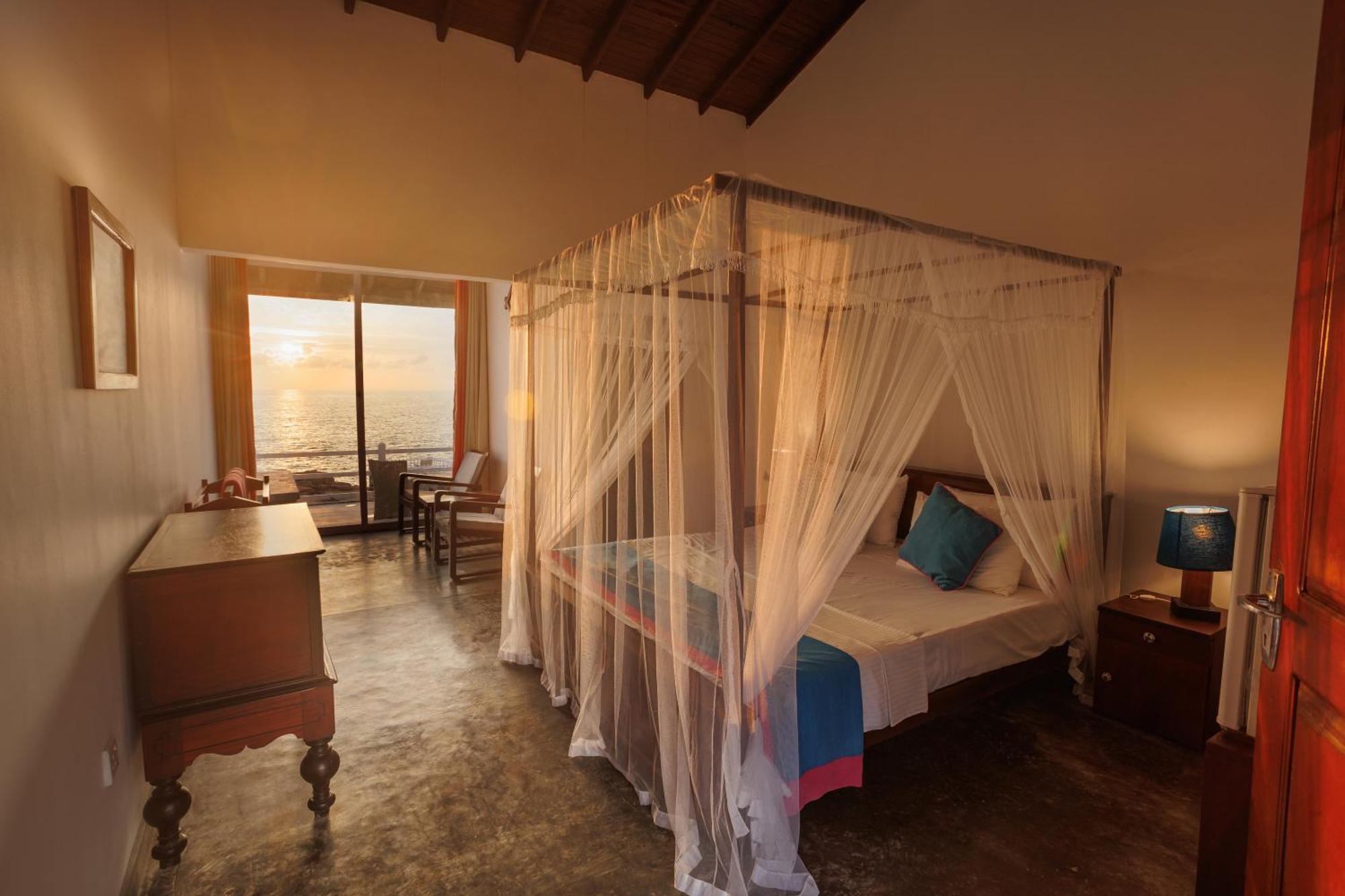 Hotel Zeilan Sunset Point أونا واتونا المظهر الخارجي الصورة