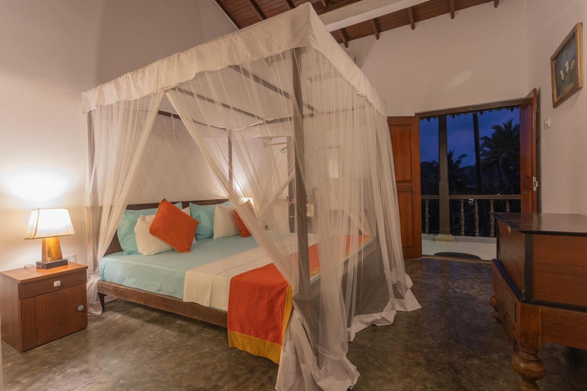 Hotel Zeilan Sunset Point أونا واتونا المظهر الخارجي الصورة