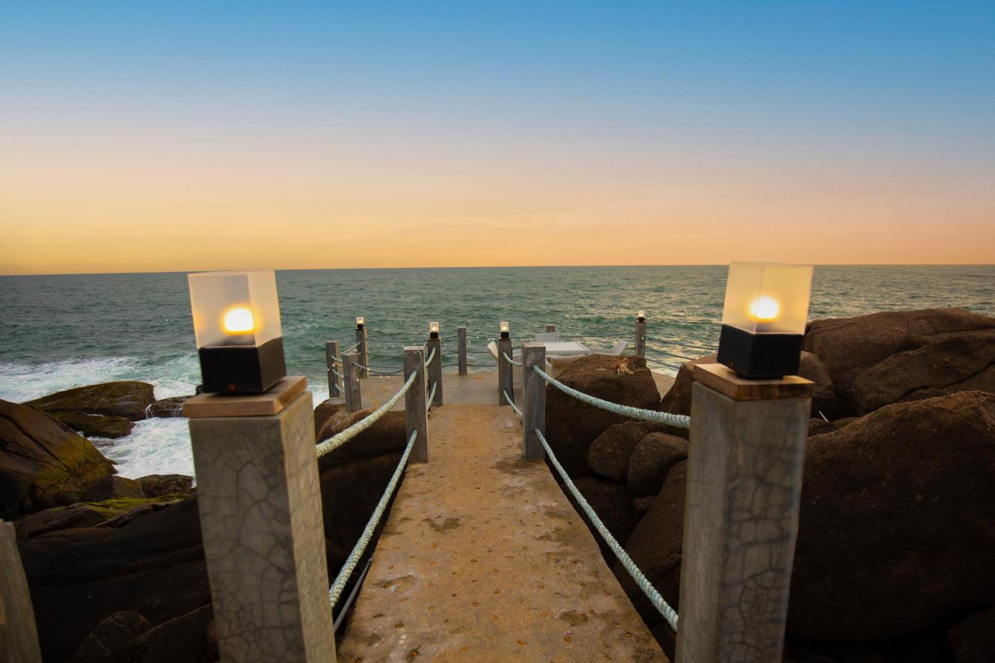 Hotel Zeilan Sunset Point أونا واتونا المظهر الخارجي الصورة