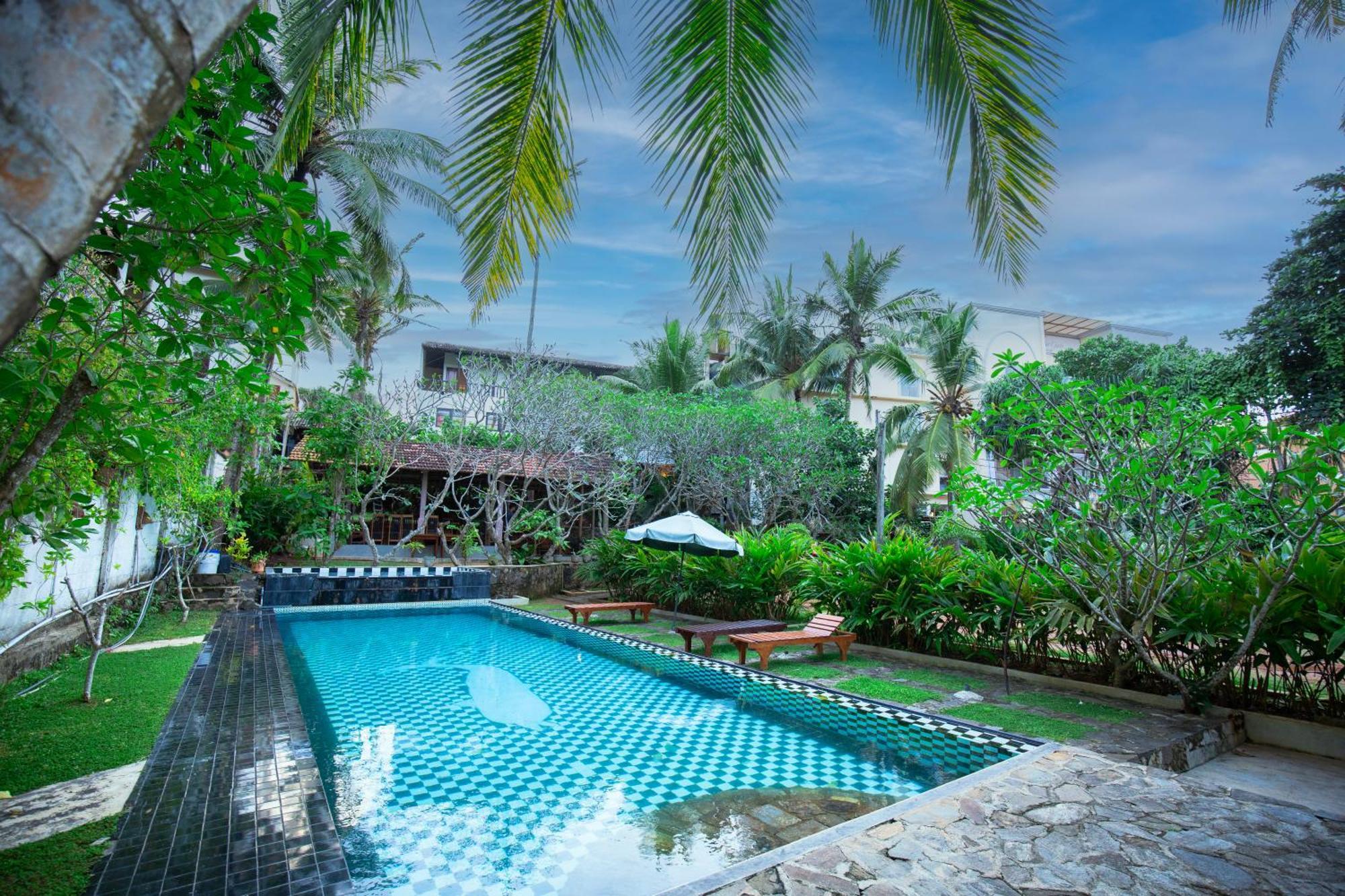 Hotel Zeilan Sunset Point أونا واتونا المظهر الخارجي الصورة