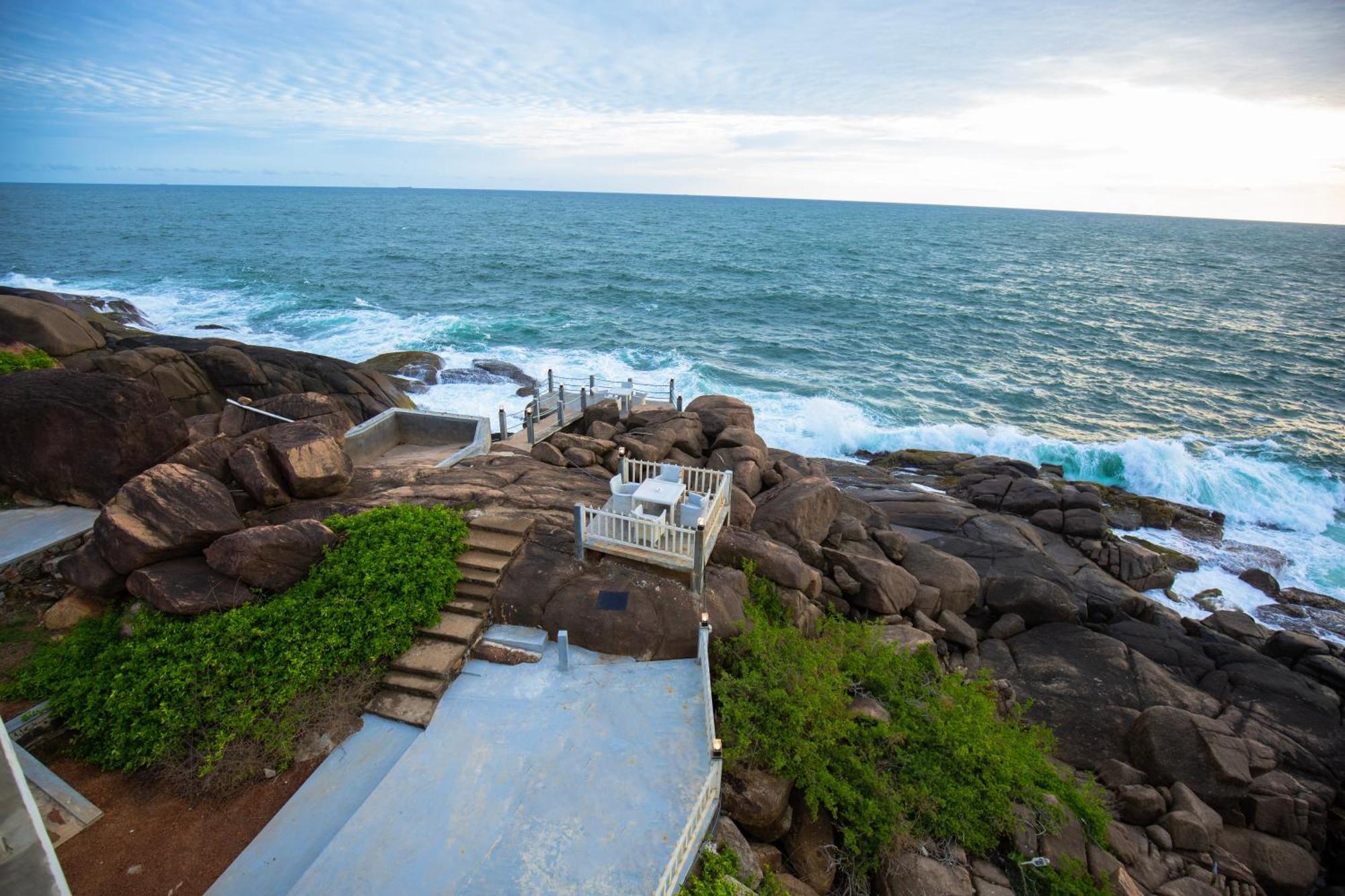Hotel Zeilan Sunset Point أونا واتونا المظهر الخارجي الصورة
