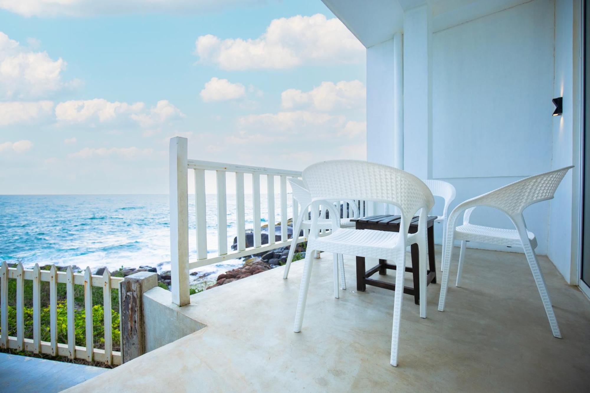 Hotel Zeilan Sunset Point أونا واتونا المظهر الخارجي الصورة