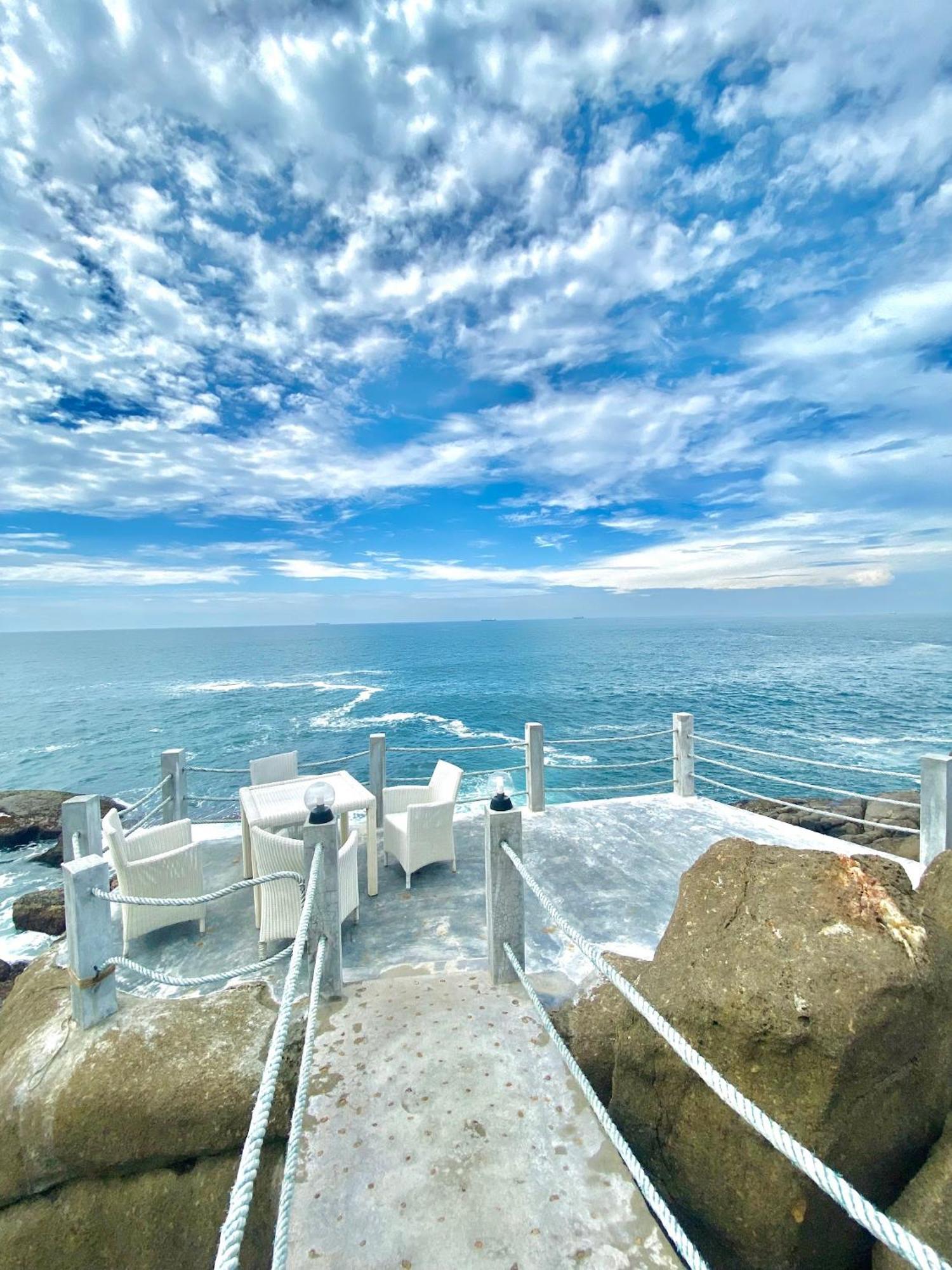 Hotel Zeilan Sunset Point أونا واتونا المظهر الخارجي الصورة